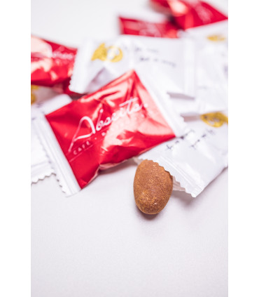 Mandle v mléčné čokoládě a skořici 700g s vlastním potiskem